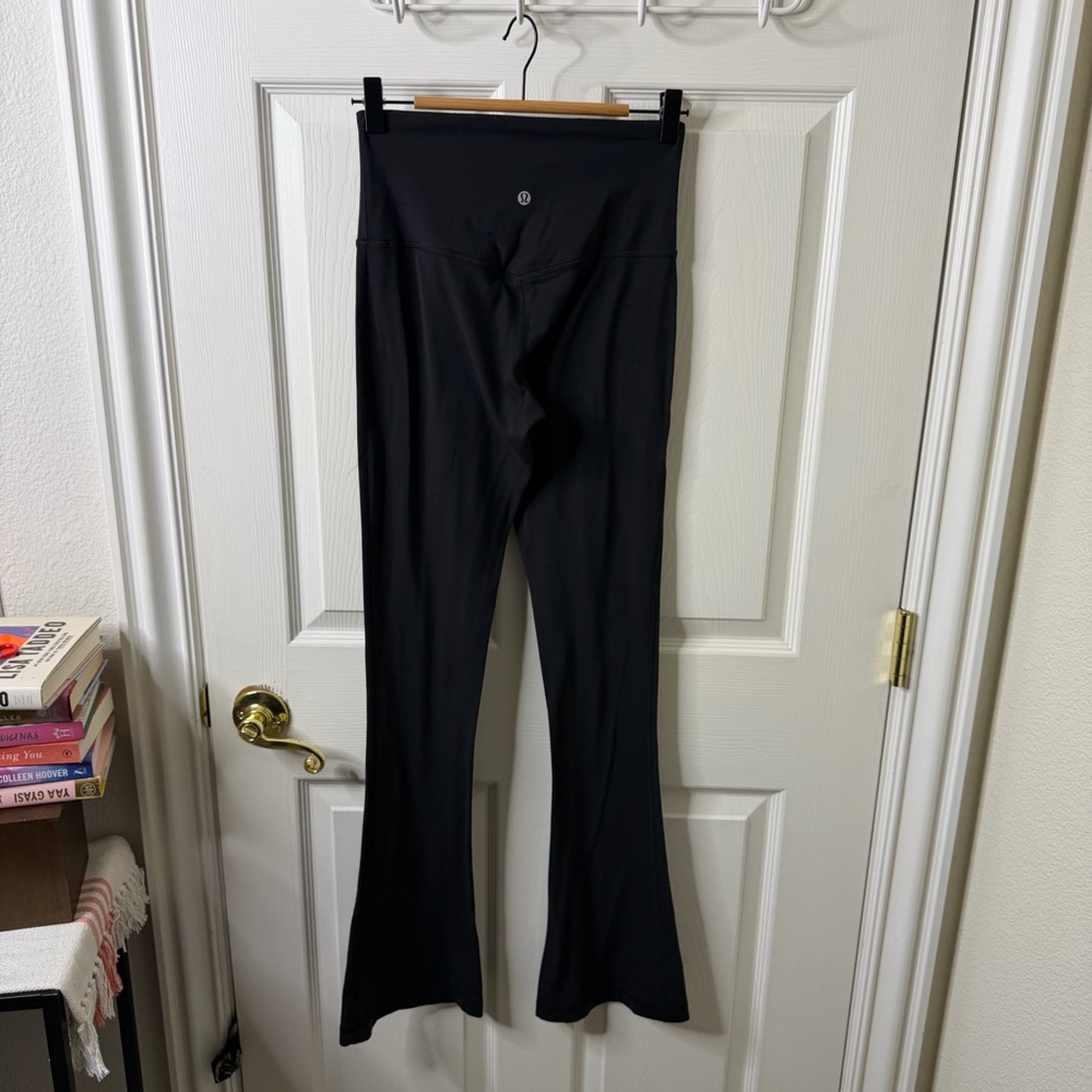 Lululemon Align High-Rise Mini Flare Pant 32" Black Womens Size 6 - Picture 4 of 6